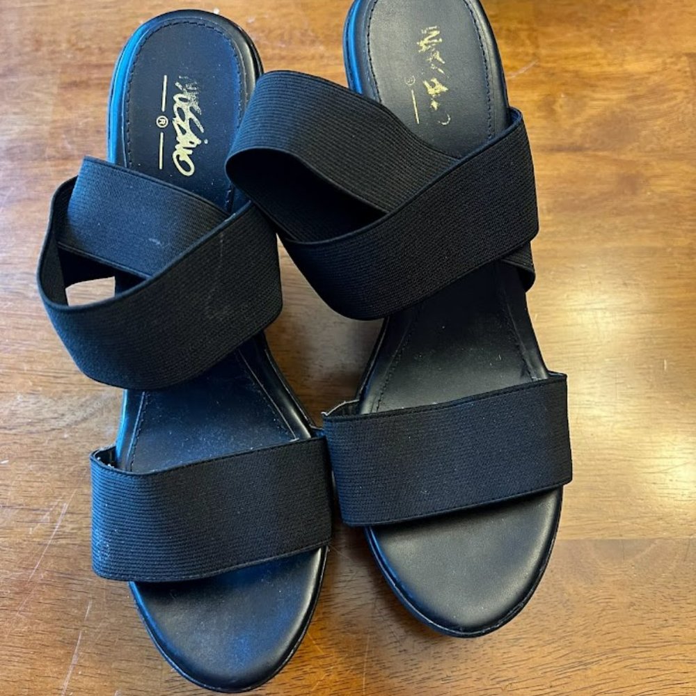 Black Platform Wedges Elastic Straps Women Size 7.5